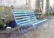 Restoration of a Victorian slatted garden bench